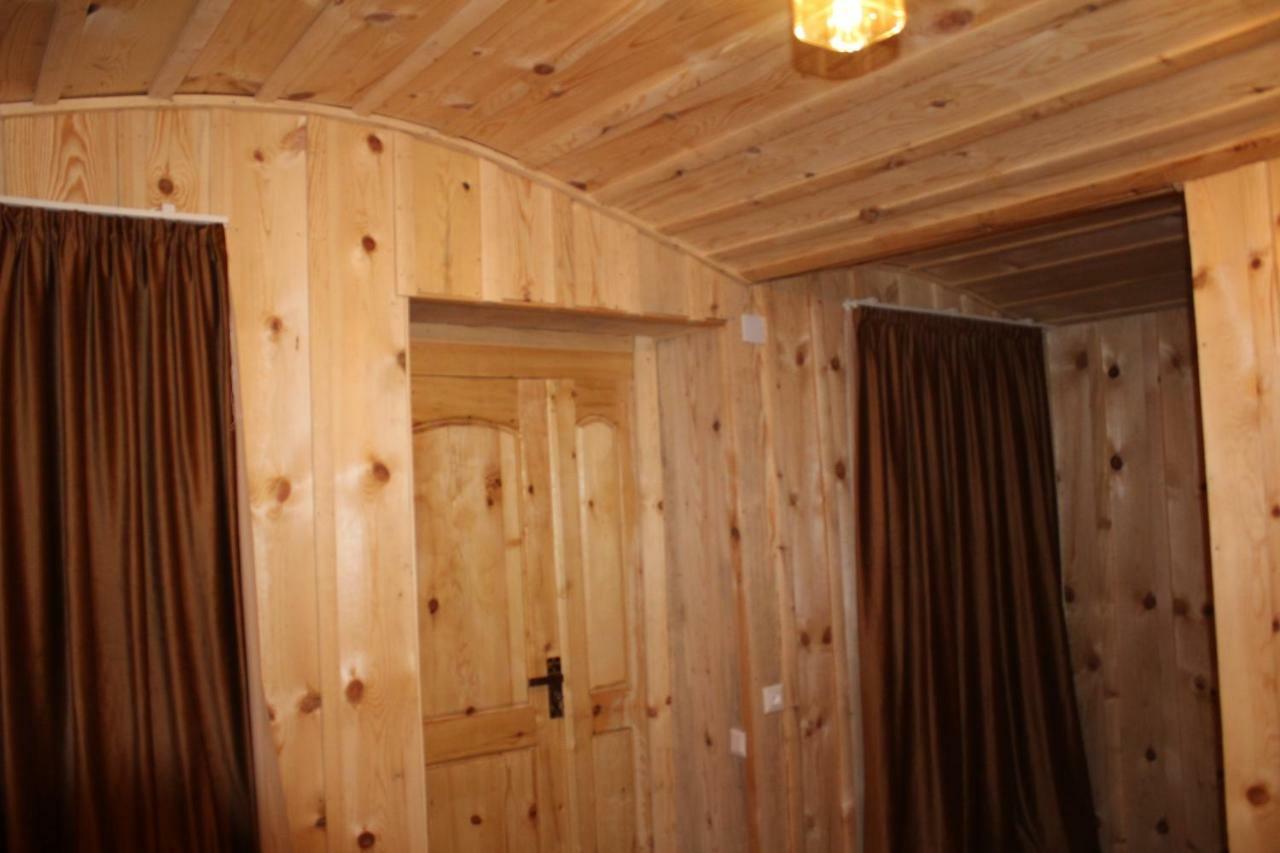 Ecohouse Svaneti Местия Екстериор снимка